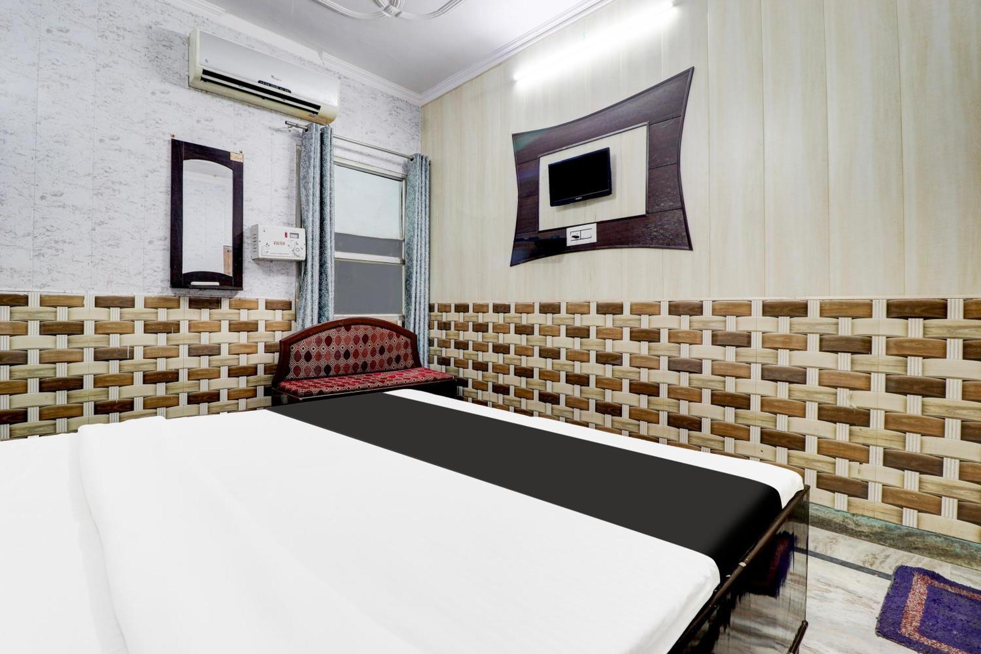 Hotel O Sheetal Ganga Dham Haridwār Esterno foto