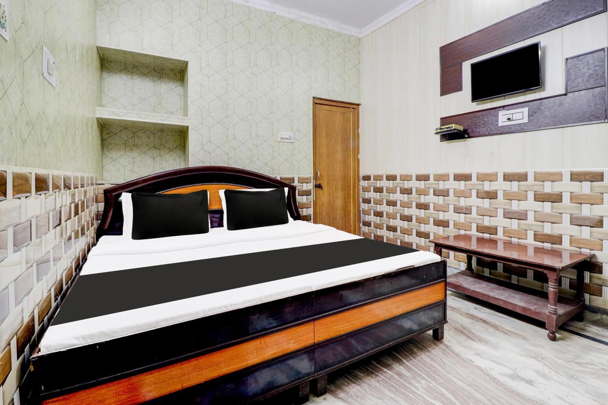 Hotel O Sheetal Ganga Dham Haridwār Esterno foto