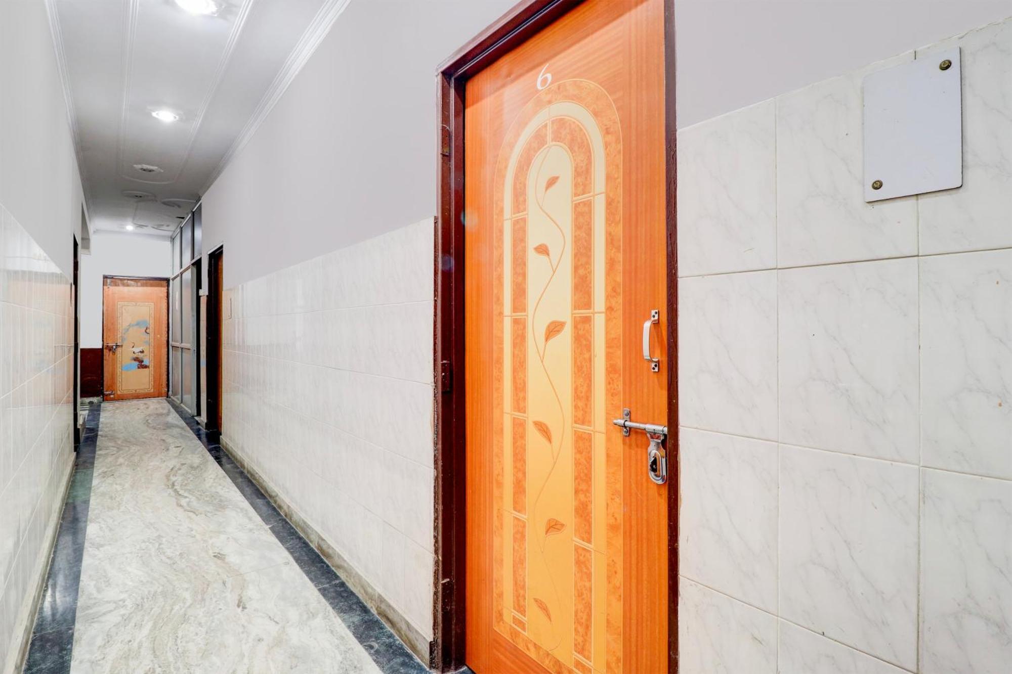 Hotel O Sheetal Ganga Dham Haridwār Esterno foto